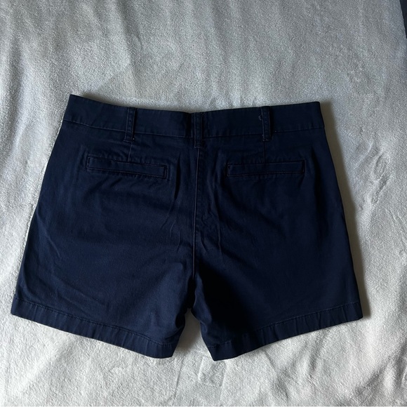 Women's J Crew size 10 Navy Shorts 5”inseam - Picture 7 of 7